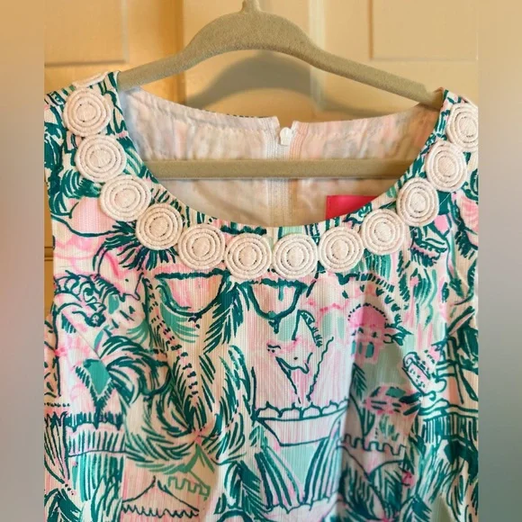 Colorful Sleeveless Dress with Tropical Print - Picture 4 of 6